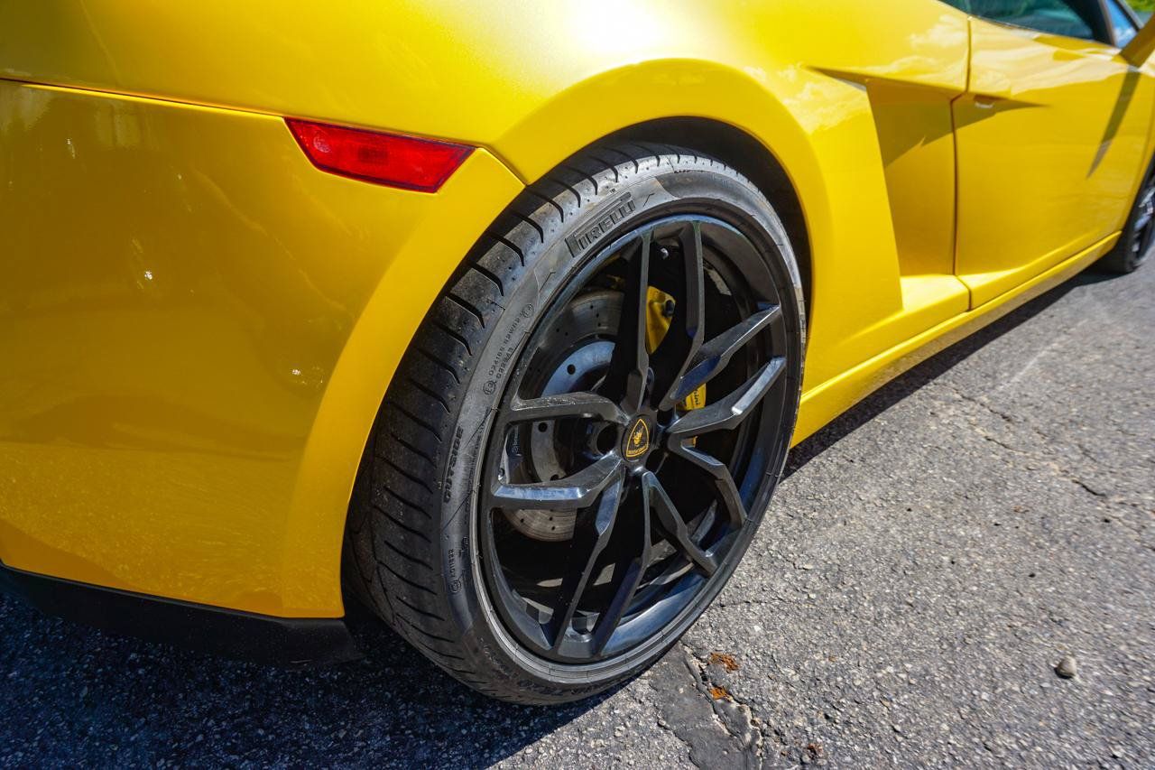 Used 2005 Lamborghini Gallardo AWD/4WD image 48