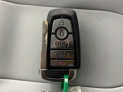 New 2026 Ford Expedition Max Platinum w/ Driver's Package image 34