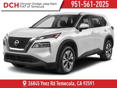 Used 2021 Nissan Rogue SV w/ Premium Package