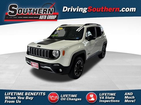 Used 2023 Jeep Renegade Latitude AWD/4WD image 1