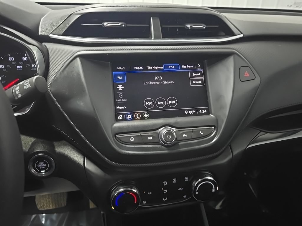 Used 2023 Chevrolet TrailBlazer LT AWD/4WD image 24