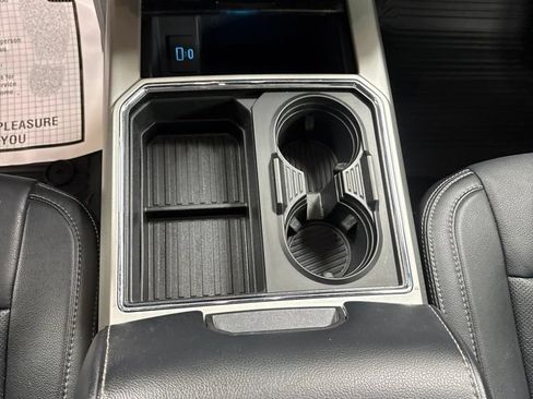 Used 2022 Ford F250 Lariat w/ Tremor Off-Road Package AWD/4WD image 14
