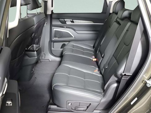 New 2025 Kia Telluride EX image 18