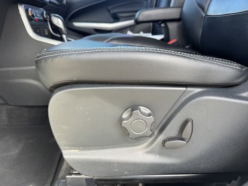 Used 2018 Ford EcoSport Titanium image 11