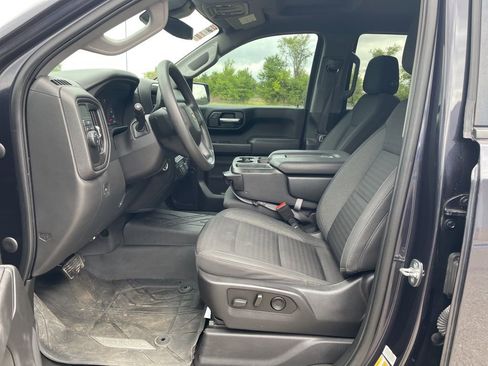 Used 2022 Chevrolet Silverado 1500 Custom image 10