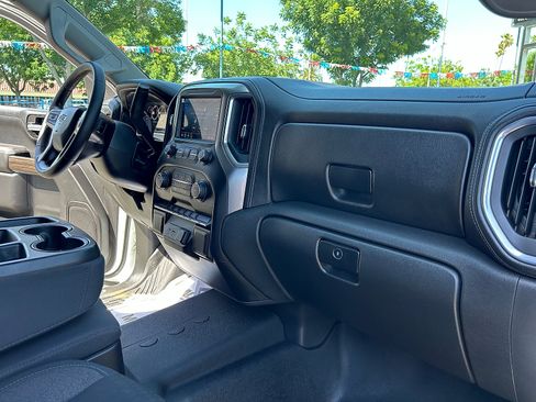 Used 2020 Chevrolet Silverado 1500 LT Trail Boss AWD/4WD image 25