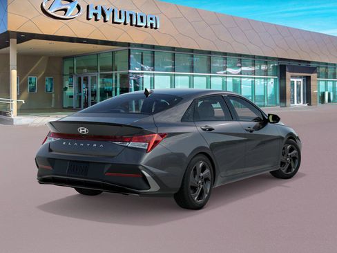 New 2026 Hyundai Elantra Sport FWD image 4
