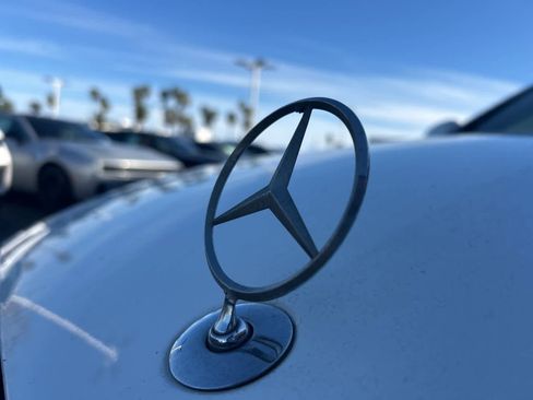 Used 2018 Mercedes-Benz E 300 image 14