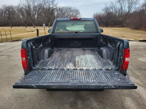 Used 2010 Chevrolet Silverado 1500 W/T image 10