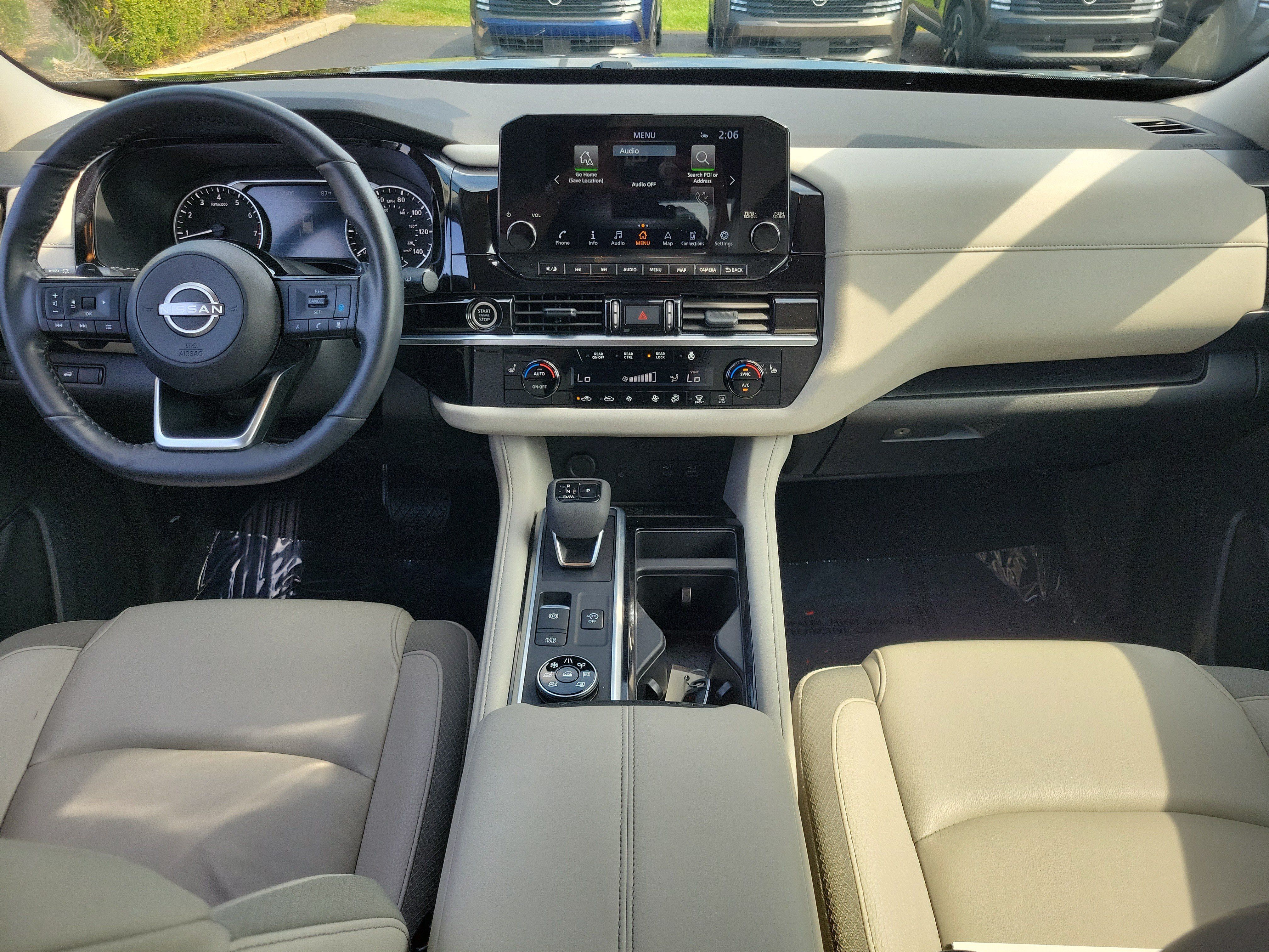 Certified 2024 Nissan Pathfinder SL AWD/4WD image 9