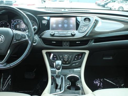 Used 2019 Buick Envision Premium w/ Driver Confidence Package AWD/4WD image 18