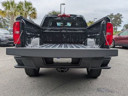 Used 2021 Chevrolet Colorado LT w/ Fleet Safety Package RWD image 12