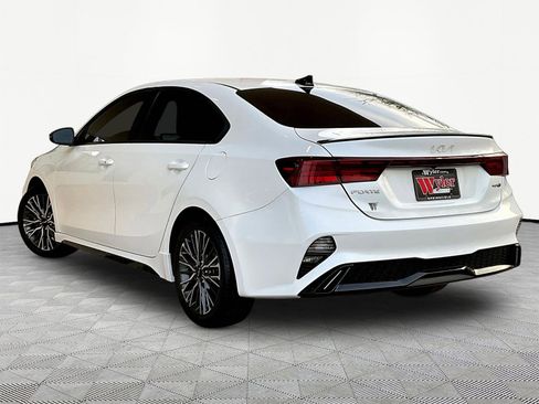 Used 2023 Kia Forte GT-Line w/ GT-Line Premium Package FWD image 4