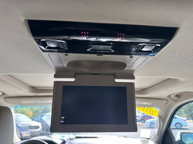 Used 2018 Chevrolet Tahoe LT RWD image 23