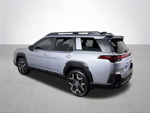 Used 2026 Subaru Outback Touring XT image 9