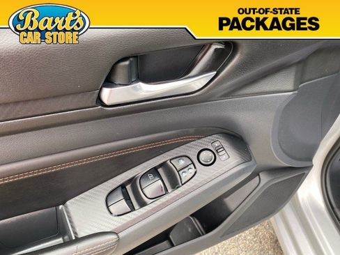 Used 2019 Nissan Altima 2.5 SR w/ SR Premium Package AWD/4WD image 24