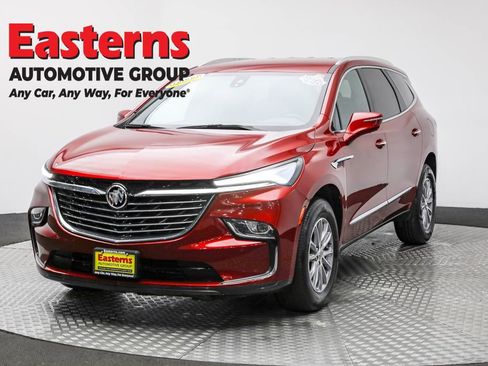 Used 2024 Buick Enclave Premium image 1