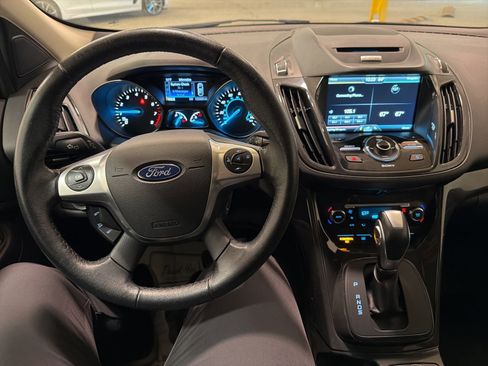 Used 2015 Ford Escape Titanium image 17