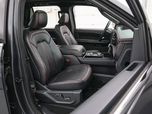 Certified 2024 Ford Expedition Limited AWD/4WD image 30