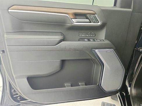 Used 2024 Chevrolet Silverado 1500 High Country w/ Midnight Edition image 26