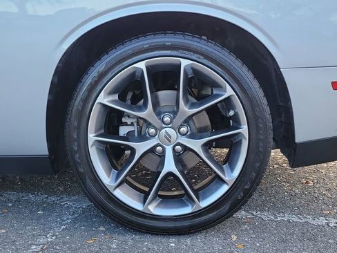 Used 2023 Dodge Challenger GT image 33