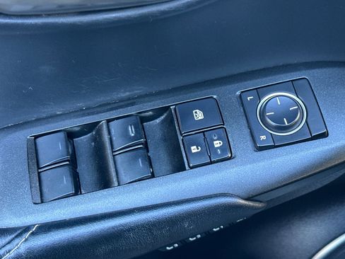 Used 2017 Lexus NX 200t AWD image 12