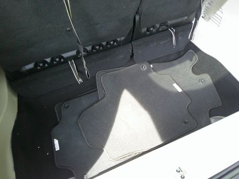 Used 2018 Chrysler Pacifica Touring Plus w/ Tire & Wheel Group image 14