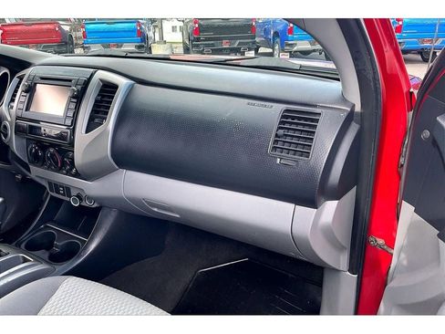 Used 2013 Toyota Tacoma 4x4 Double Cab w/ SR5 Pkg image 18
