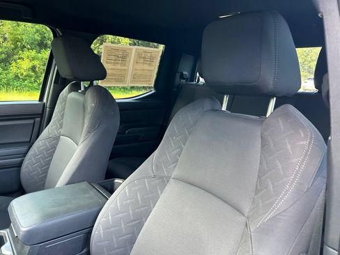 Used 2025 Toyota Tacoma SR5 RWD image 20
