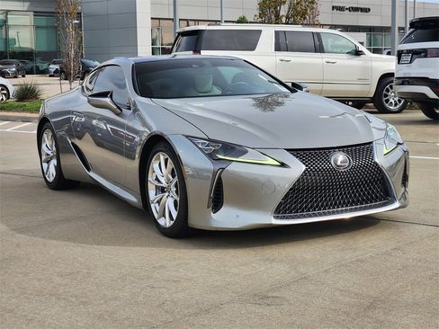 Used 2018 Lexus LC 500 Coupe image 3