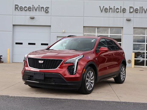 Used 2020 Cadillac XT4 Sport AWD/4WD image 3