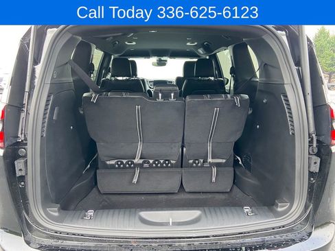 New 2026 Chrysler Pacifica Select FWD image 10
