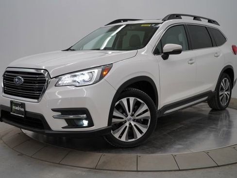 Used 2022 Subaru Ascent Limited w/ Technology Package AWD/4WD image 1