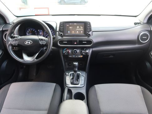 Used 2019 Hyundai Kona SE image 11