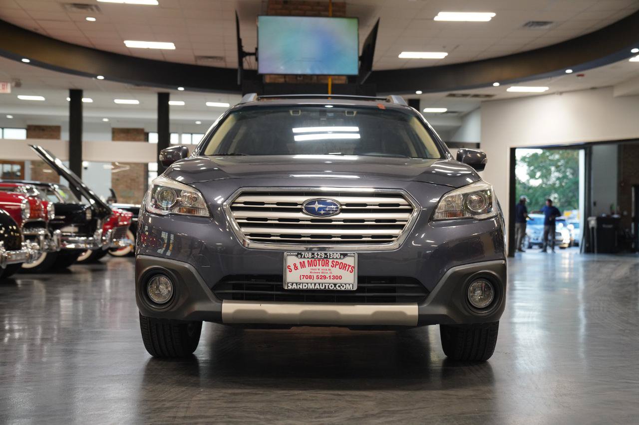 Used 2017 Subaru Outback 2.5i Limited AWD/4WD image 3