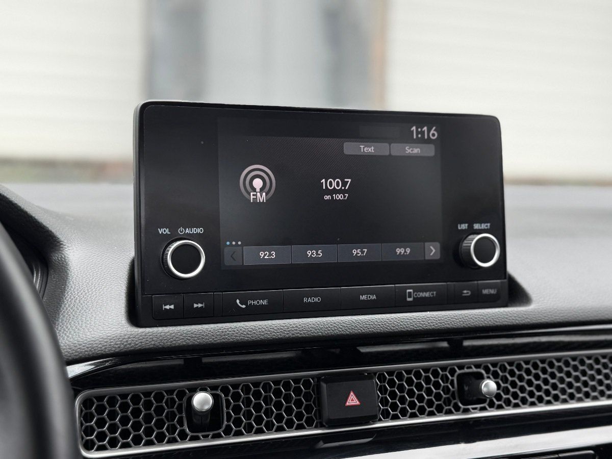 Used 2024 Honda Civic EX image 28