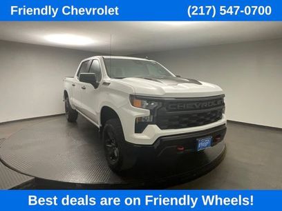 New 2025 Chevrolet Silverado 1500 Custom Trail Boss w/ LPO, Dark Essentials Package