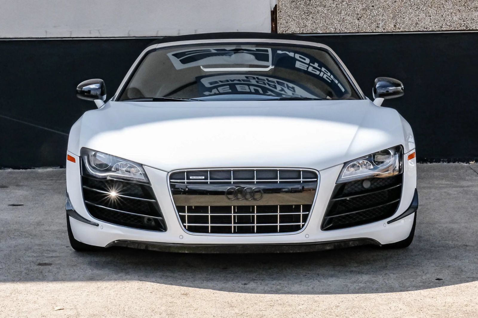 Used 2011 Audi R8 V10 AWD/4WD image 4