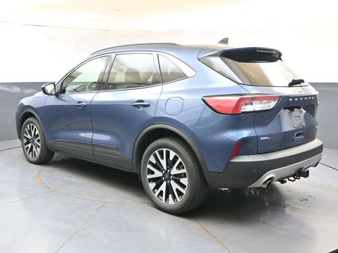 Used 2020 Ford Escape SEL AWD/4WD image 3