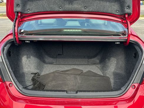 Used 2020 Honda Accord Touring image 14