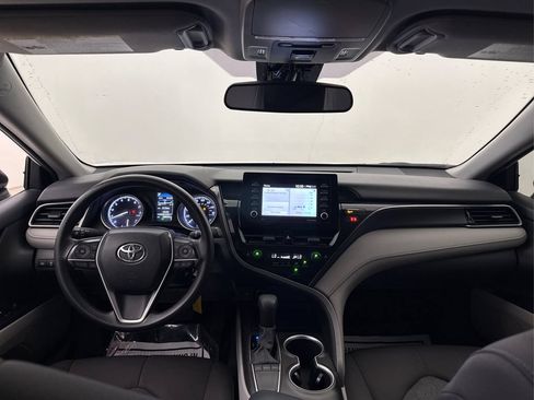 Used 2022 Toyota Camry LE FWD image 40