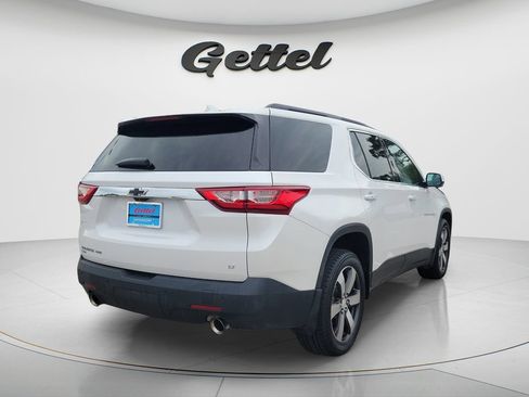 Used 2019 Chevrolet Traverse LT w/ LT Premium Package AWD/4WD image 5