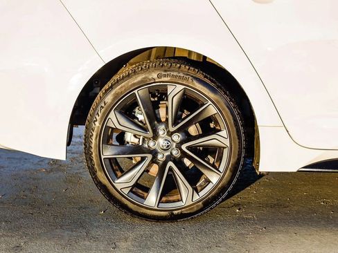 Used 2024 Toyota Corolla SE image 12