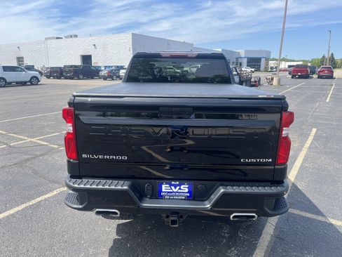 Used 2020 Chevrolet Silverado 1500 Custom Trail Boss w/ Custom Convenience Package AWD/4WD image 5
