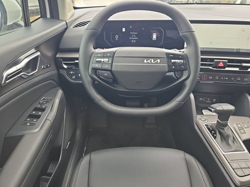 New 2026 Kia Sportage SX FWD image 14