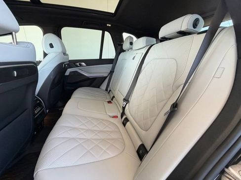 Certified 2025 BMW X5 sDrive40i w/ Premium Package image 29