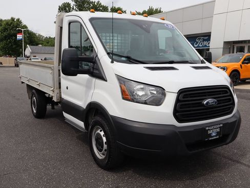Used 2019 Ford Transit 250 138 RWD image 2