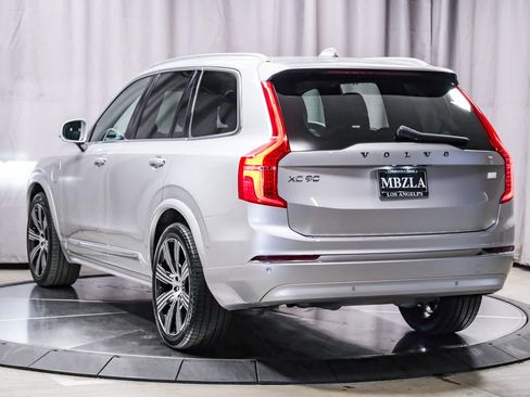 Used 2022 Volvo XC90 T8 Inscription w/ Advanced Package AWD/4WD image 2