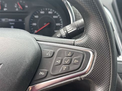 Used 2020 Chevrolet Malibu LT FWD image 20