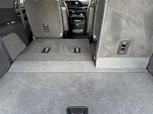 Certified 2022 Cadillac Escalade Sport w/ LPO, ONYX Package image 27